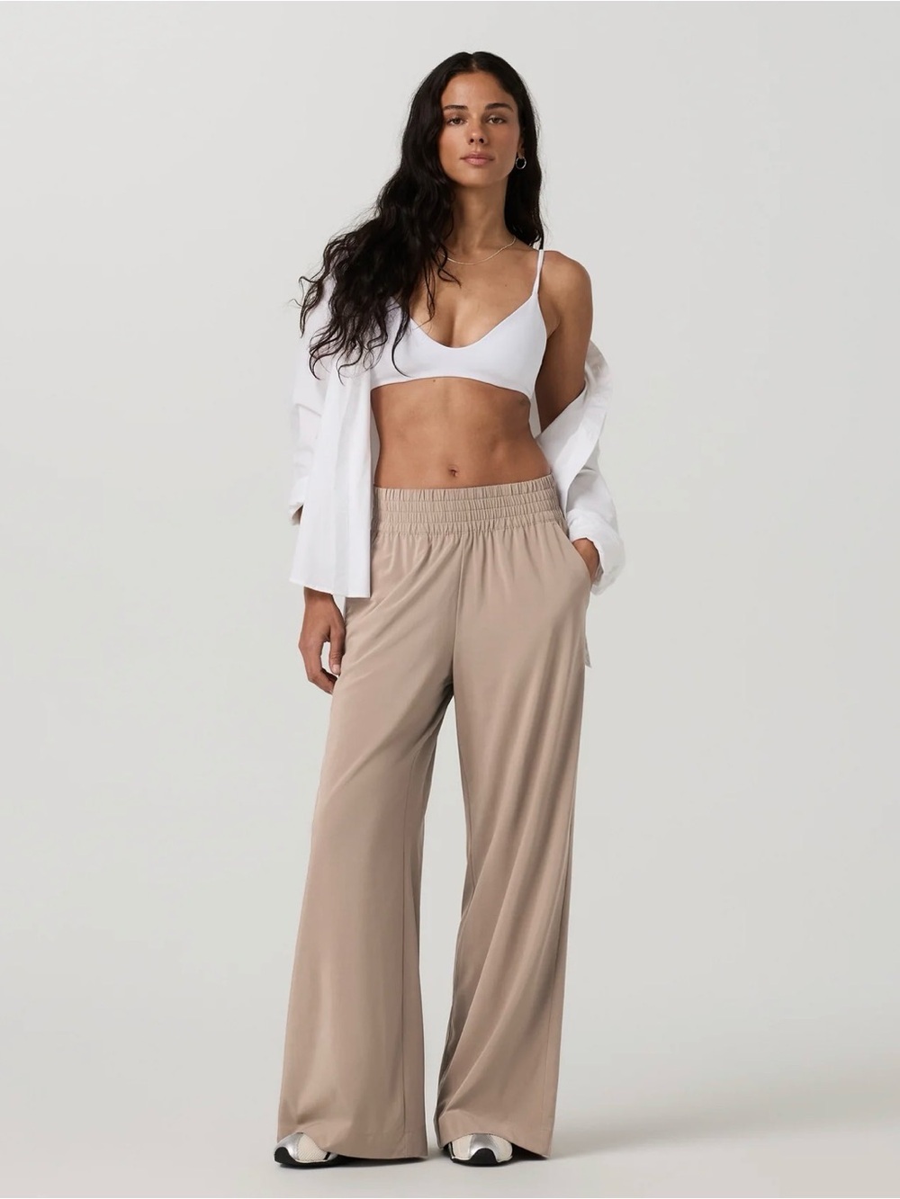 Vuori Wide-Leg Elastic-Waist Pants in Beige